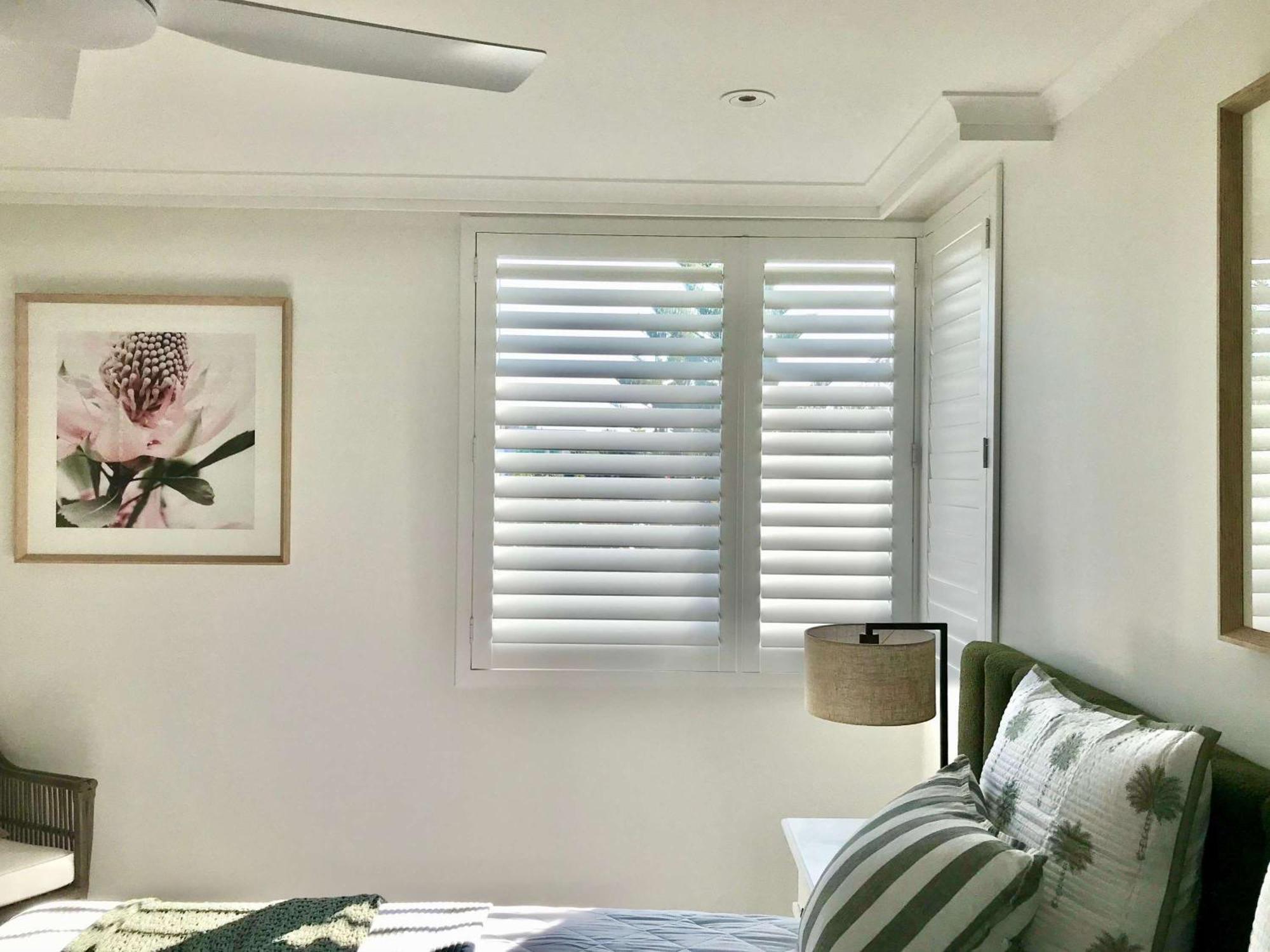 Pullman Magenta Shores Resort Entrance Екстер'єр фото Plantation shutters