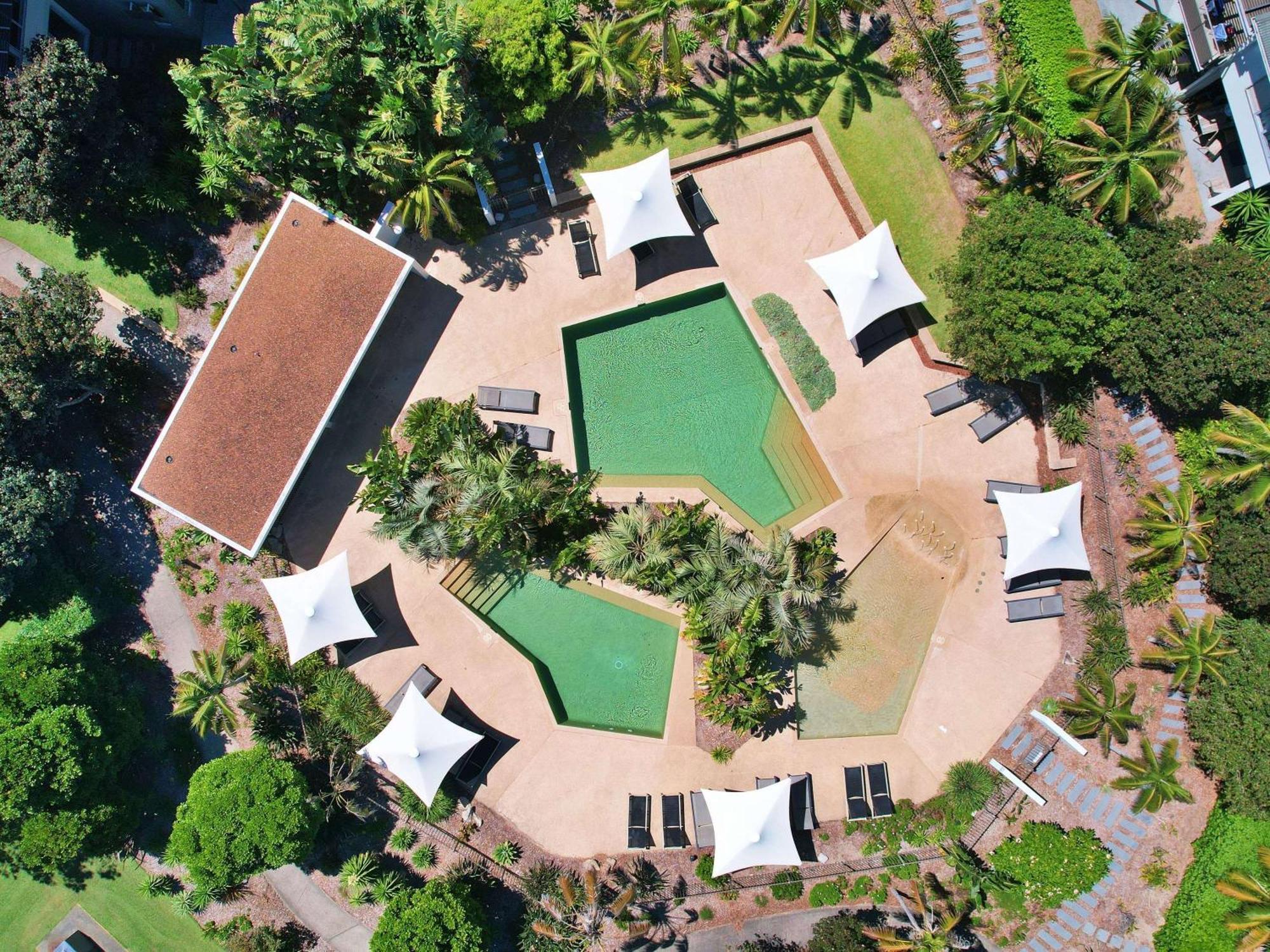 Pullman Magenta Shores Resort Entrance Екстер'єр фото Aerial view of the resort